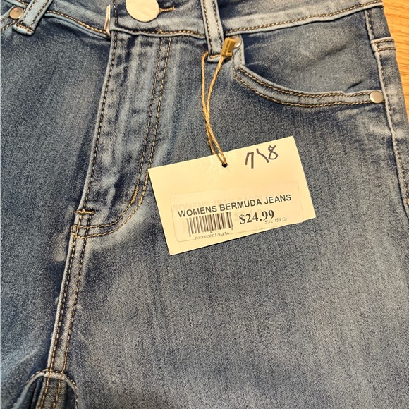 Women's Blue Denim Bermuda Shorts - Picture 3 of 5